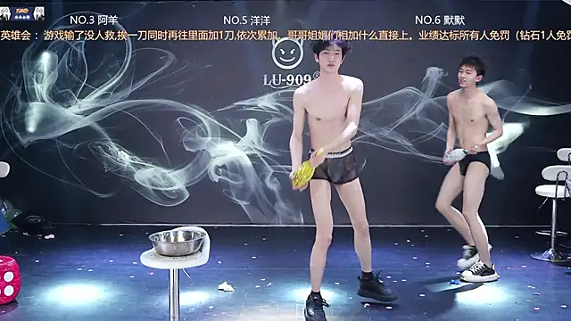 Chat XXX ao vivo de MS-180-