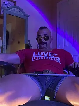 daddydonkey84's Webcam Show