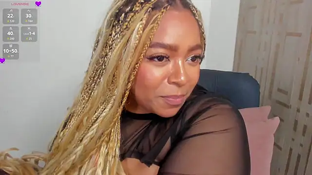 Fenty_melo Adlı Modelin Canlı XXX Sohbeti