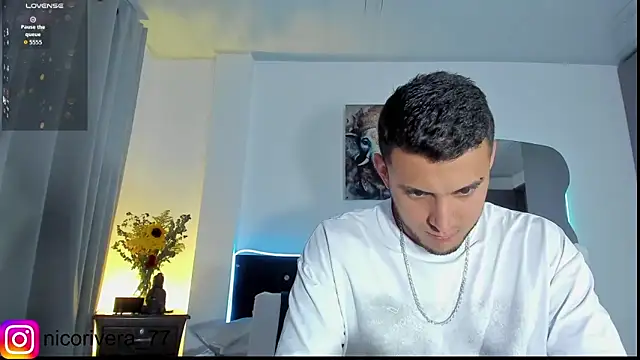 nico_rivera's Live XXX Chat