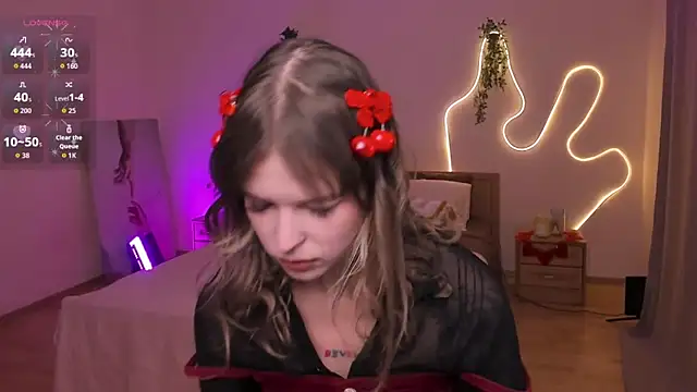 Lisa_Blossom: απευθείας συνομιλία ΧΧΧ