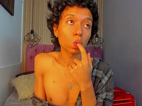 NobaCortez Show in webcam