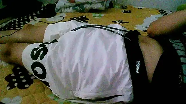 Kangc369 网络视讯表演