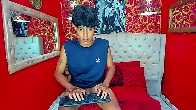 Show de webcam de straightyoungpein