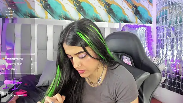 IsaDiiaz: απευθείας συνομιλία ΧΧΧ