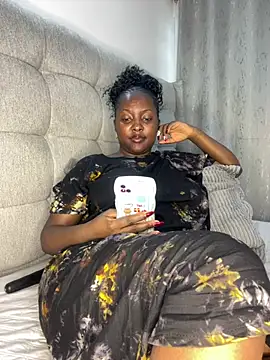 prettiepearl's Live XXX Chat