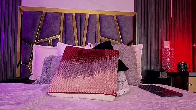 دردشة Chloe_Connor الجنسية المباشرة