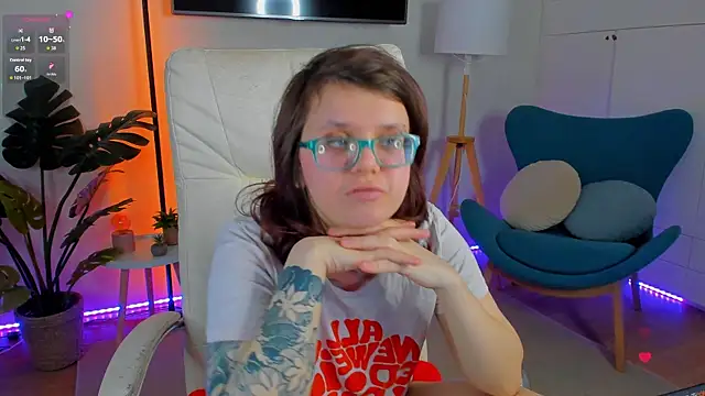 Ariell_Mini Webcam-Show