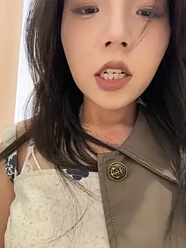 kara-tt's Live XXX Chat