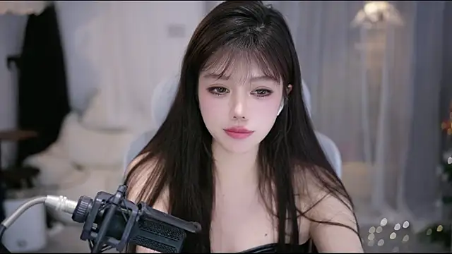 Cecily 即時 XXX 聊天