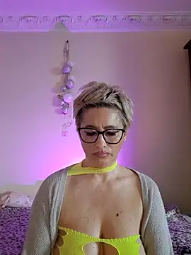 LunaBlaise's Live XXX Chat