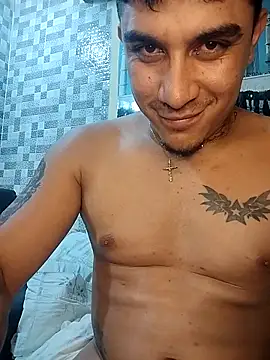 Chat +18 de haiden-hot19cm ao vivo