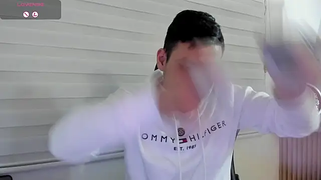 Rick_Adams: απευθείας συνομιλία ΧΧΧ