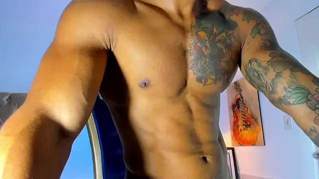 antonio__444 即時 XXX 聊天