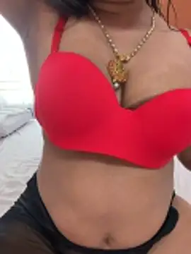 Sirishateluguammaiのウェブカメラショー