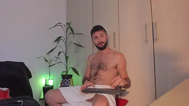 Erickpritz_xh লাইভ XXX চ্যাট