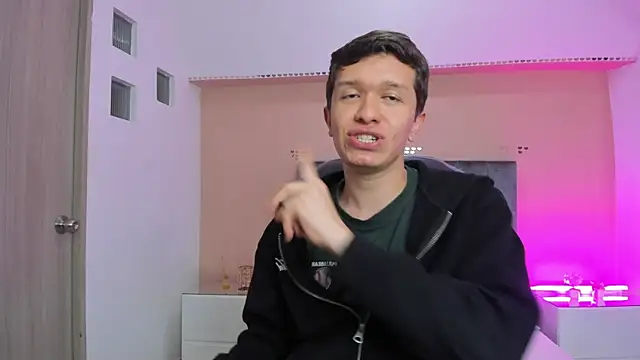 ken_col webkamerás műsora