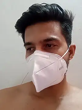 Thedickyoulove19: διαδικτυακό σόου στην κάμερα