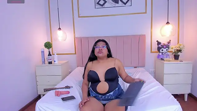 Kiri_Black_のライブXXXチャット