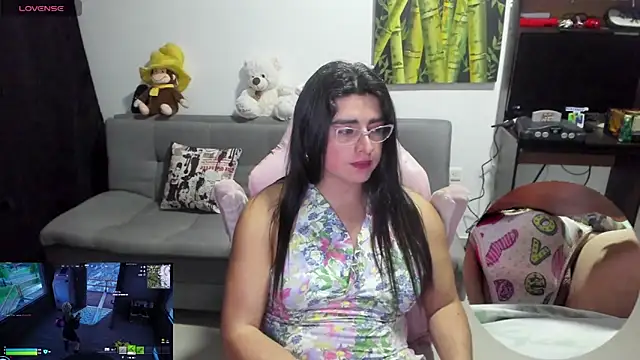 Khalifa_Gold Live XXX-Chat