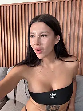 عرض كام AriaDomina