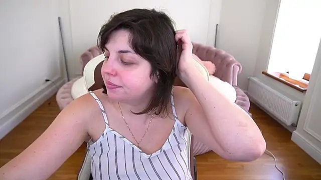 MirandaWong: онлайн-секс-чат