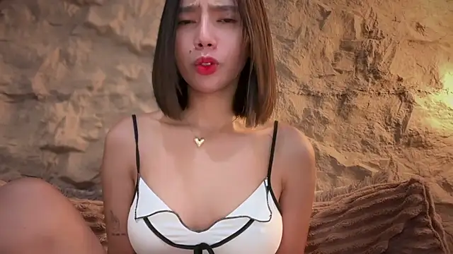 GenesisCastillano 即時 XXX 聊天