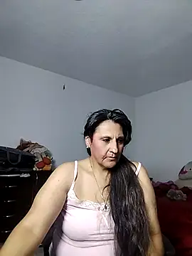 Merlyna_Goldenss' Live XXX Chat