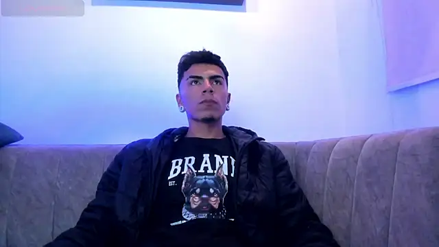 Thiago_teenboy66 Webcam Show