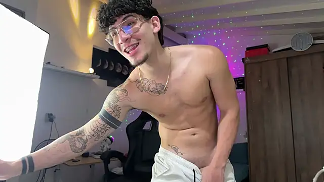 Kisan_Smith's Live XXX Chat