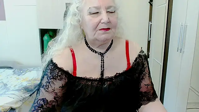 GrannyAlisan Webbikameraesitys