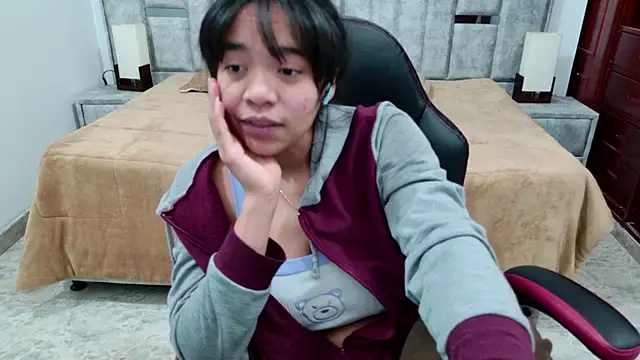 Czat XXX na żywo – laureentt_