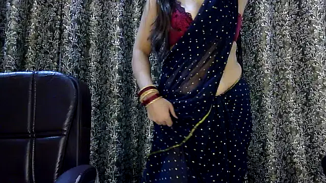 Show de Exotic_tanvi na webcam
