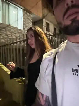 lindaandtonyのウェブカメラショー