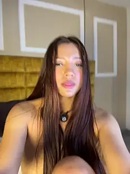 Pushaina__1's Webcam Show