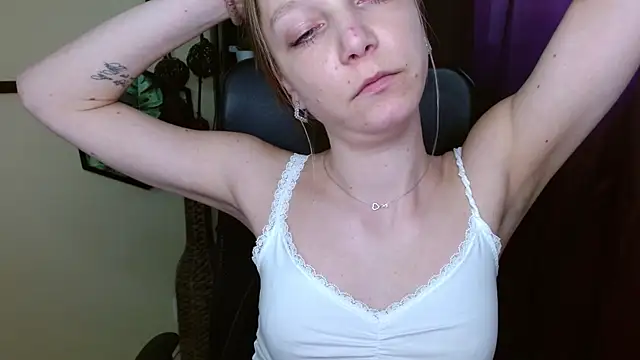 EmillyPlay Obrolan Langsung XXX