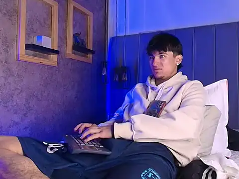 The_BossCrown webkamerás műsora