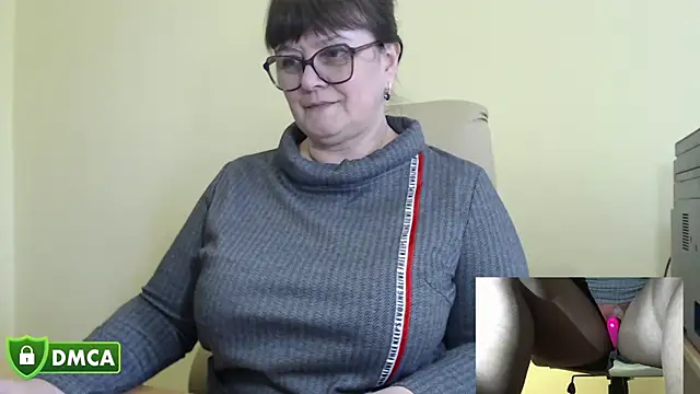 Chatroom XXX en direct de BrandiOhNight