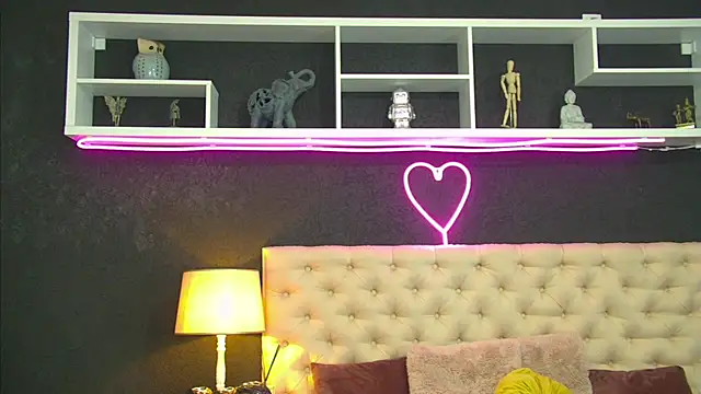 TaniaKaverina Webcam show