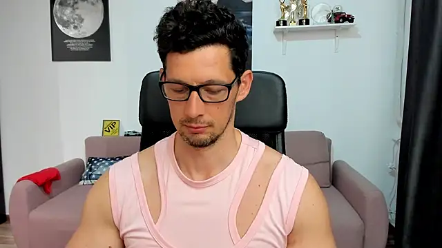 BrutusK08 – Live XXX-chat