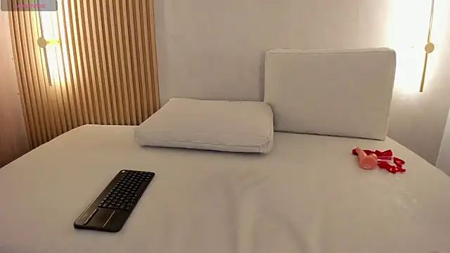 Онлайн чат XXX lua_rosse