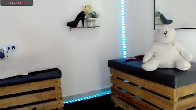 NathalialLooes Webcam Show