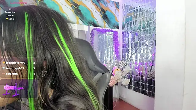 IsaDiiaz's Live XXX Chat