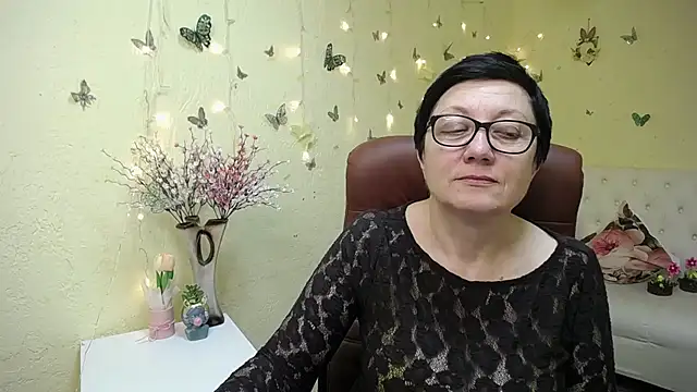 EmilyL0ve 라이브 XXX 채팅