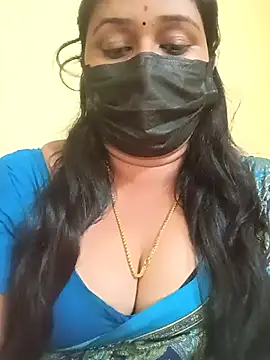 Pokazy przed kamerką – tamil-mala23