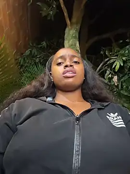 Pokazy przed kamerką – darle_volant