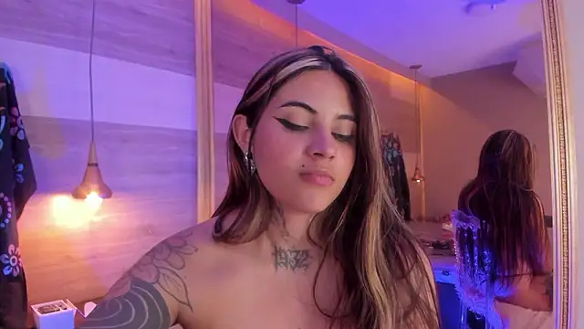 Czat XXX na żywo – Cori_Paige