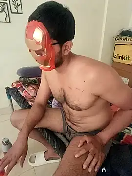 Pokazy przed kamerką – Ragnorok01