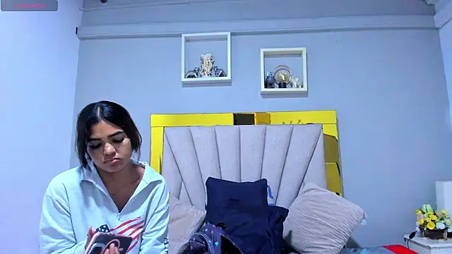 vahiolet_fuentesのライブXXXチャット