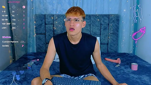 แชท XXX สดของ NicolasTorrez